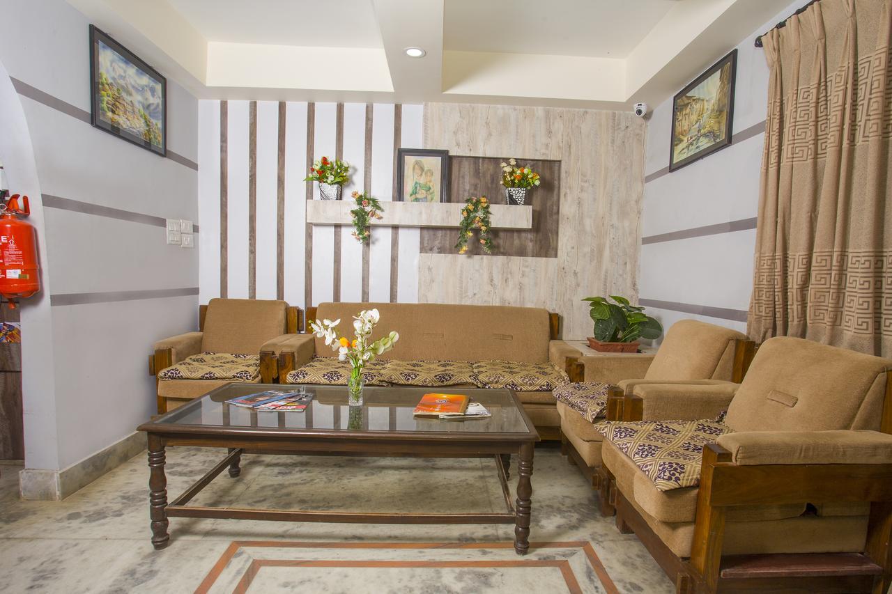 Hotel Lotus Buddha Inn กาฐมาณฑุ ภายนอก รูปภาพ