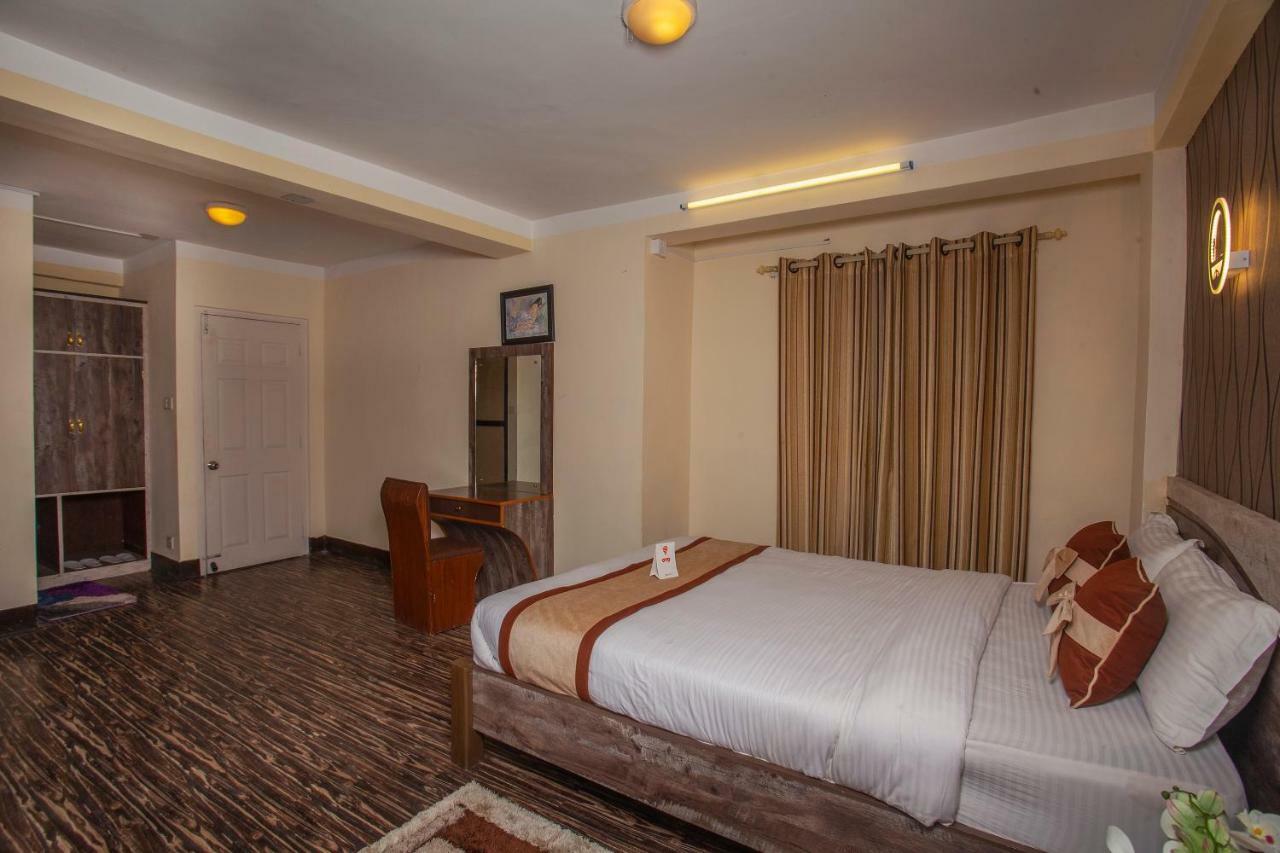 Hotel Lotus Buddha Inn กาฐมาณฑุ ภายนอก รูปภาพ